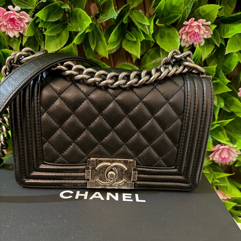 Chanel Boy Black Quilted Leather Small crossbody Shoulder Bag - Picture 3 of 14